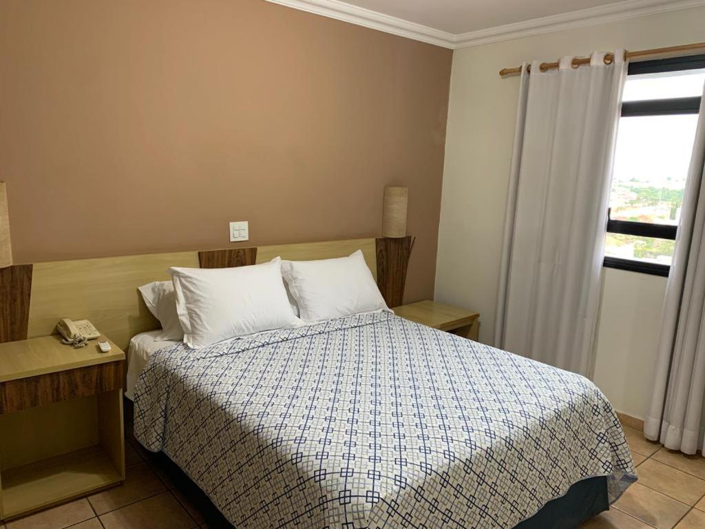 Flat Completo No Centro De Araxa - 902 Apartment Exterior photo